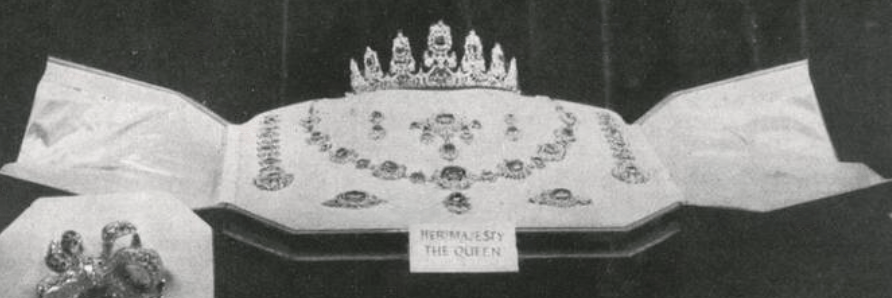 Queen Mary's Jewels - The Cambridge Sapphires
