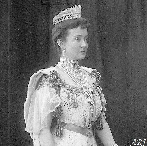 Queen Victoria’s Jewels - The Turkish Diamonds