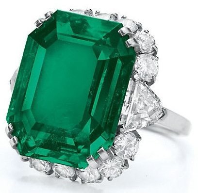 Elizabeth Taylor's Bulgari Emeralds - Emerald and Diamond Ring